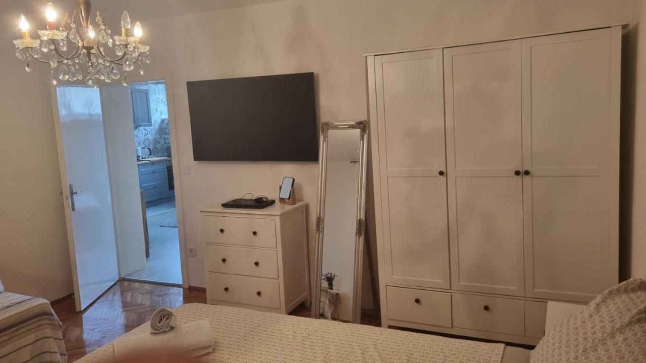 Foreks Apartman Makarska Exterior foto