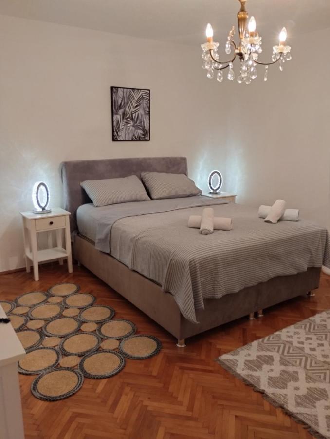 Foreks Apartman Makarska Exterior foto